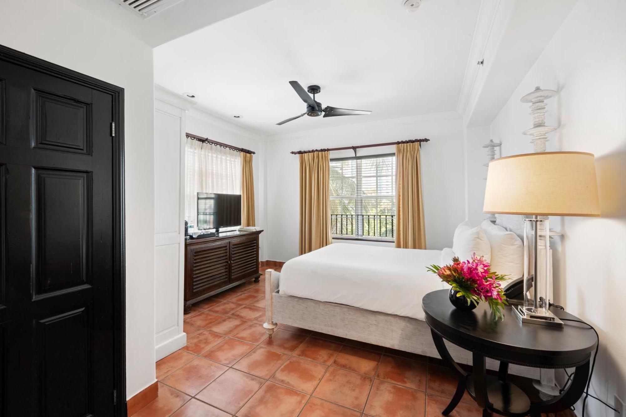 Casa Queen Room View