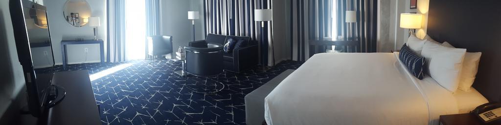 Penthouse Suite